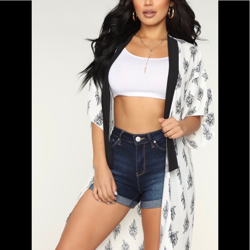 Black and white kimono cover up